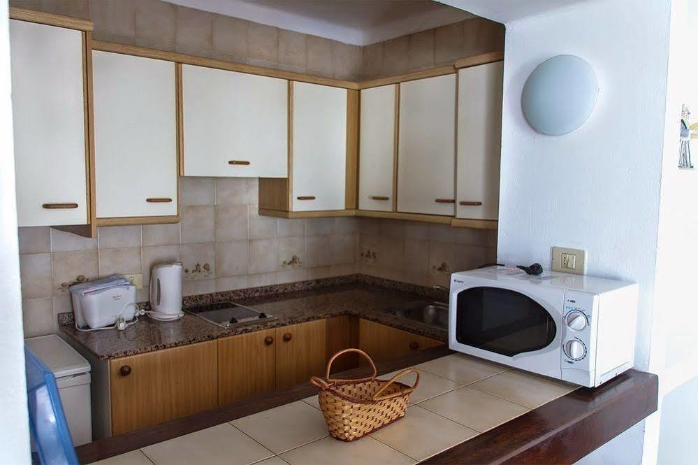 Apartamentos Las Acacias Puerto del Carmen  Eksteriør billede