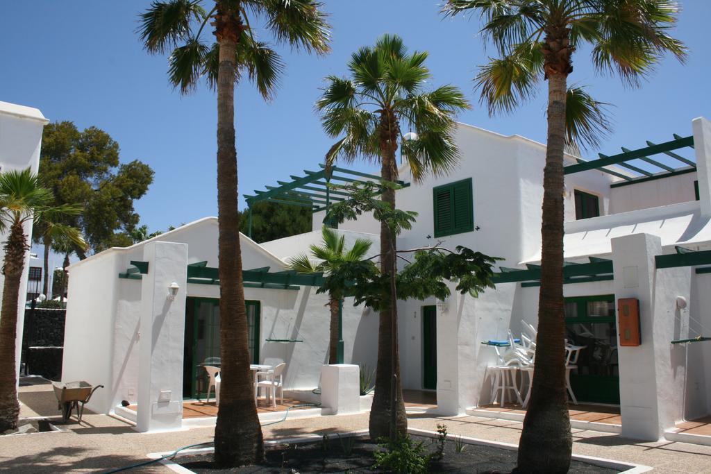 Apartamentos Las Acacias Puerto del Carmen  Eksteriør billede