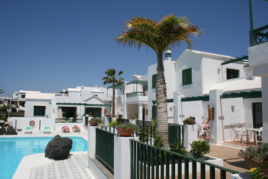 Apartamentos Las Acacias Puerto del Carmen  Eksteriør billede
